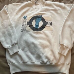 Vintage North Carolina Tar Heels Crewneck Sweatshirt Size XL on Soffe tag